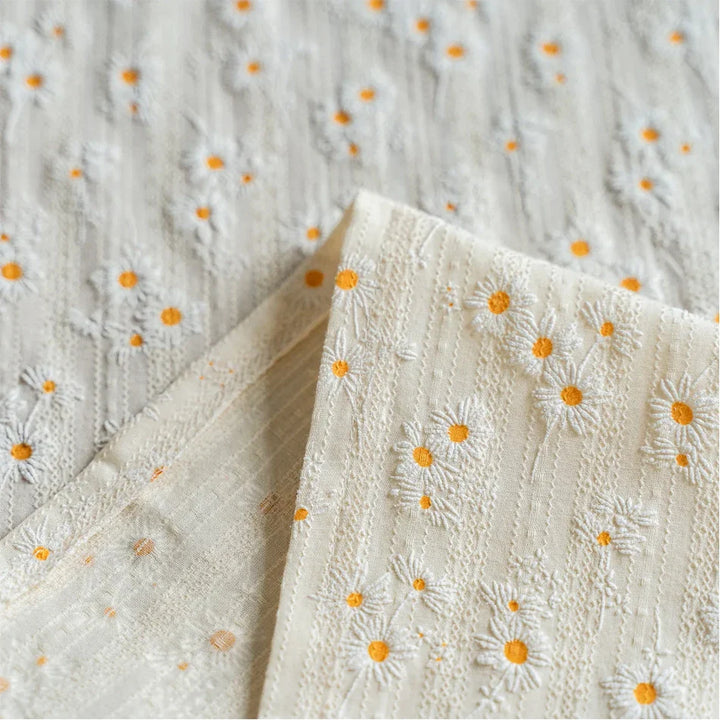 Rynx Korean Daisy Tassel Table Runner, Cotton Kitchen Table Cover Cloth Home Party Birthday Wedding Holiday Event Decoration