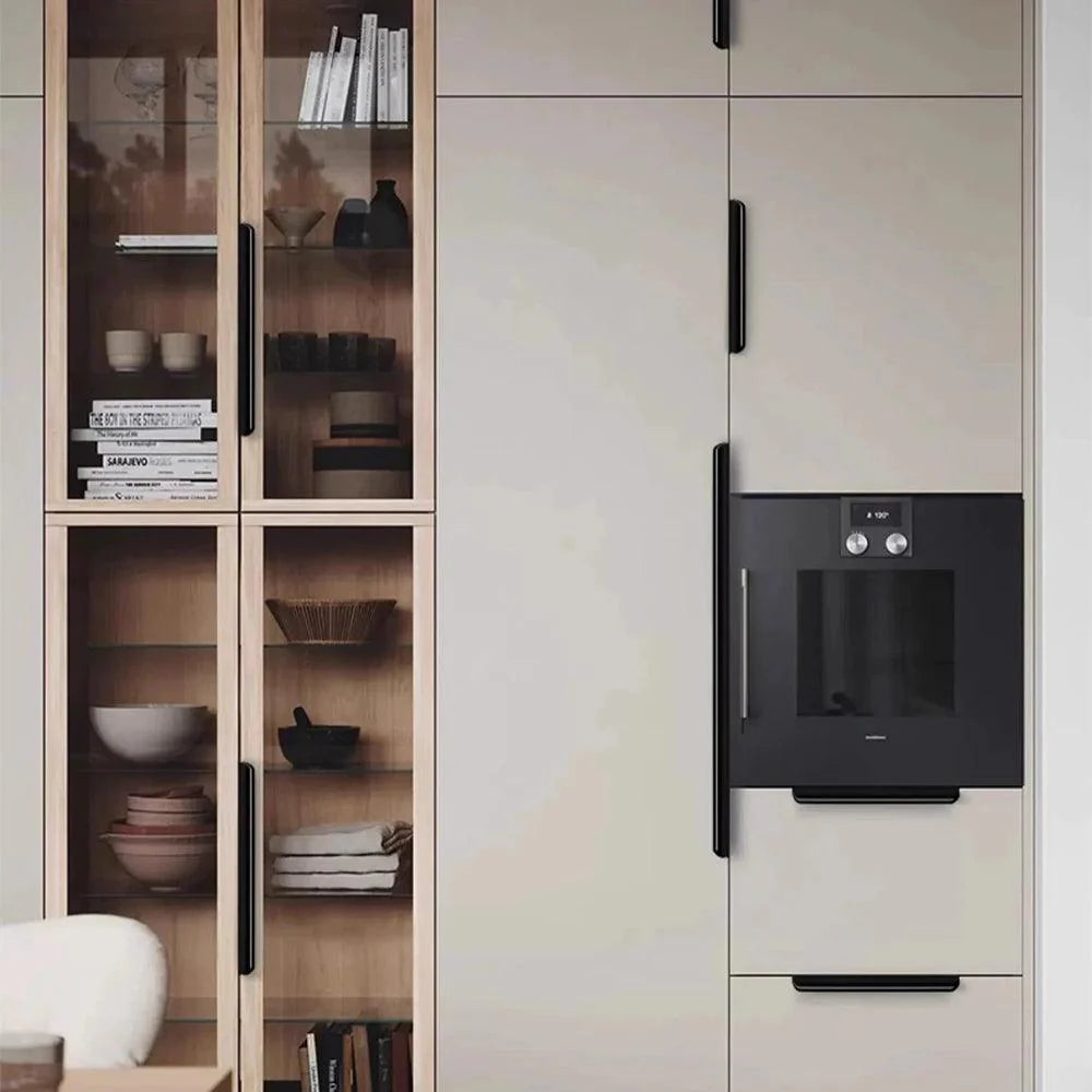 Lisslune | Veitl er Black and Gold Aluminum Alloy Cabinet Handle Collection