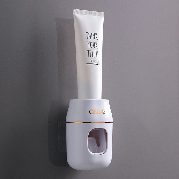 Lisslune | Wall-Hanging Mouthwash Cup Toothbrush Holder