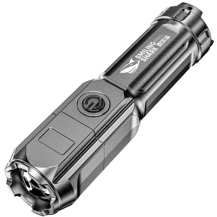Lisslune | Xenon 500m High-Performance Flashlight: Illuminate your nightly adventures