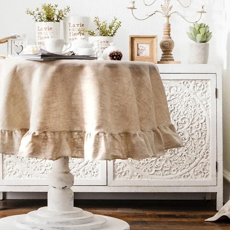 Lisslune | Charm Ruffle Tablecloth