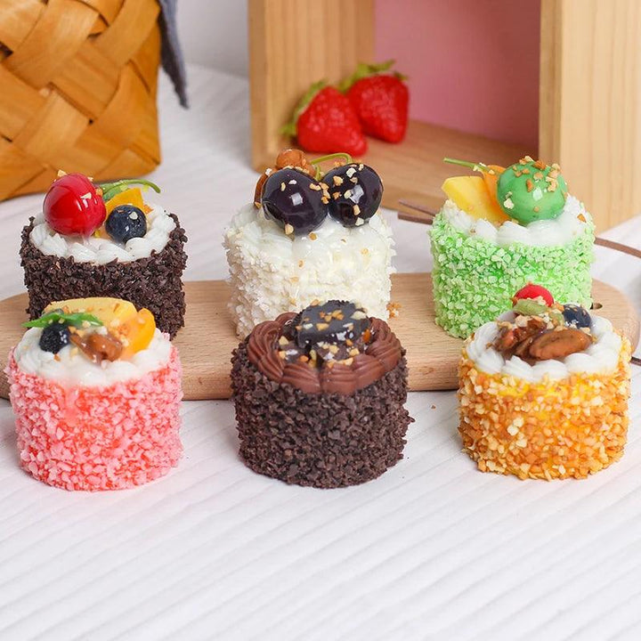 Lisslune | 6-piece lifelike cupcake decoration set for food photography and gifts for children - Ideal for refrigerator display