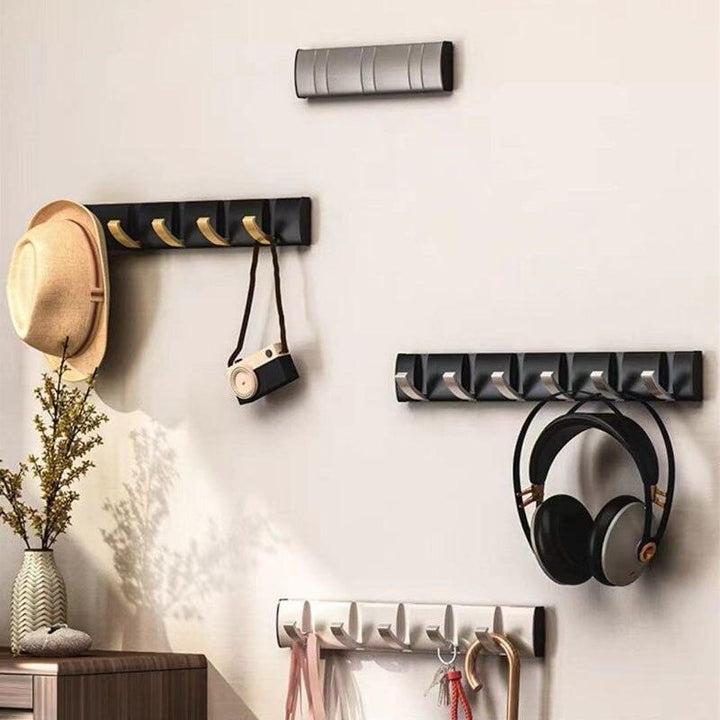 Lisslune | Compact and stylish towel hook organizer for improved storage at home