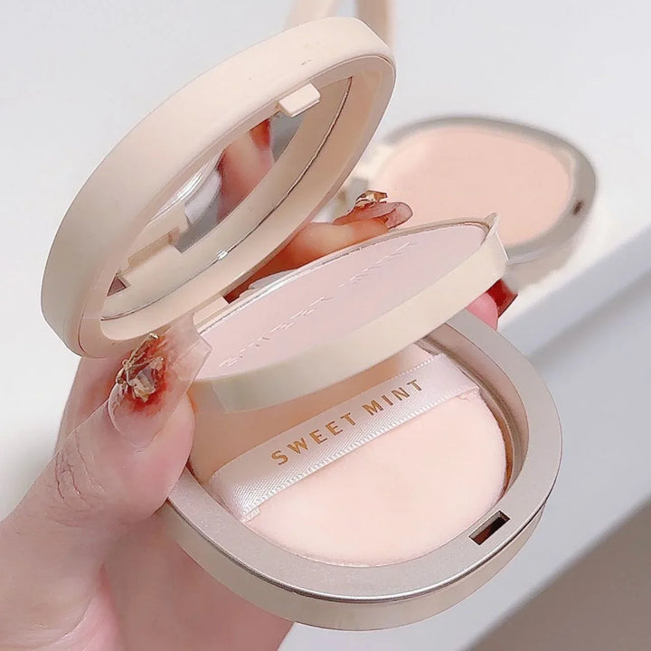 Rynx | Pressed Powder Transparent White Brightening Oil Control Waterproof Concealer Long-Lasting Natural Face Makeup Setting Powder Cosmetics