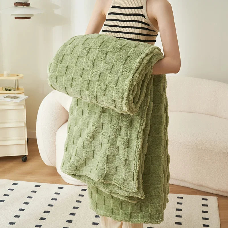 Lisslune | Cozy Checkered Blanket