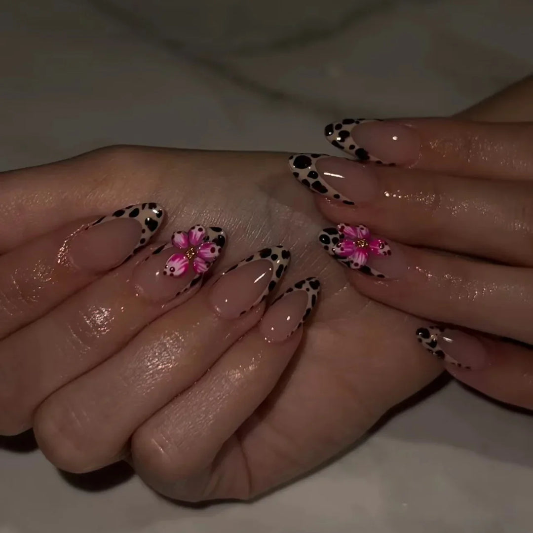 Rynx | 3D Flower Shell Water Drop Ripple Artificial Nails Black White Leopard French Removable Finished Artificial Nails Press on Nail with Glue