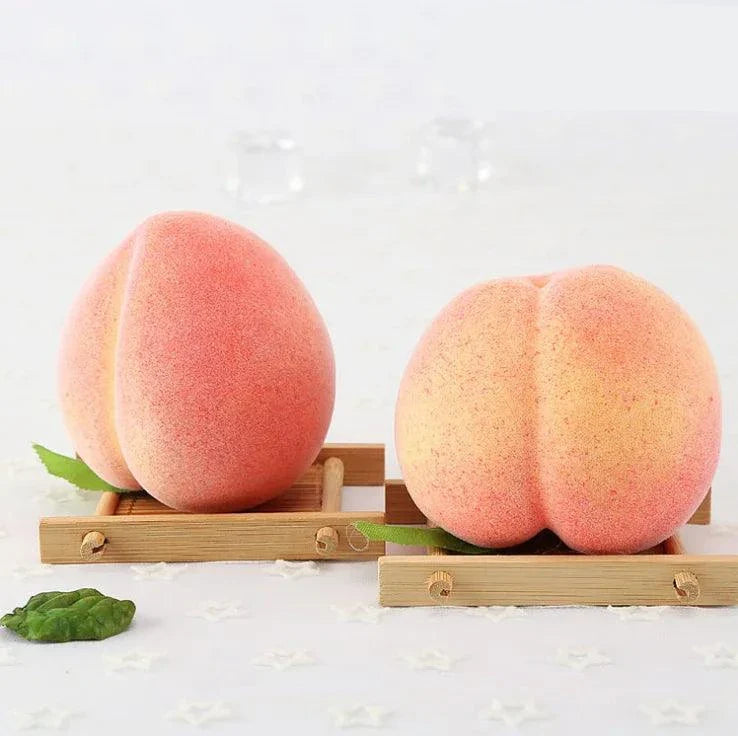Lisslune | Realistic 8.5 cm Honey Peach Decorative Fruit Ornament for Home Elegance