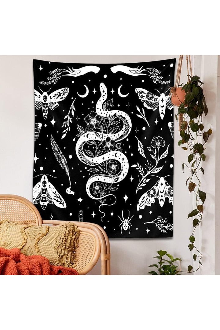 Lisslune | and snake wall tapestry