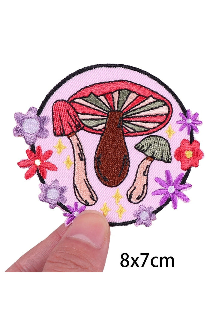 Lisslune | Follower Embroidery Patches