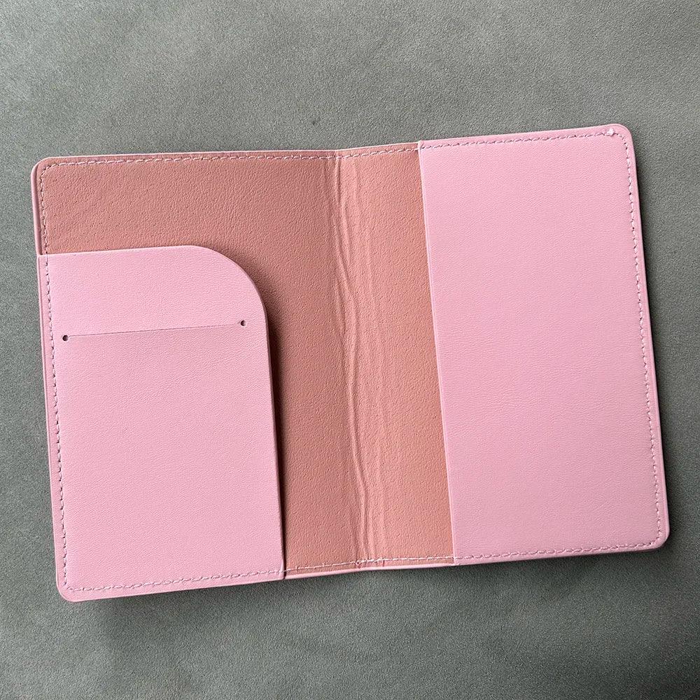 Lisslune | Custom engraved passport holder for adventurous couples - Elegant travel essential