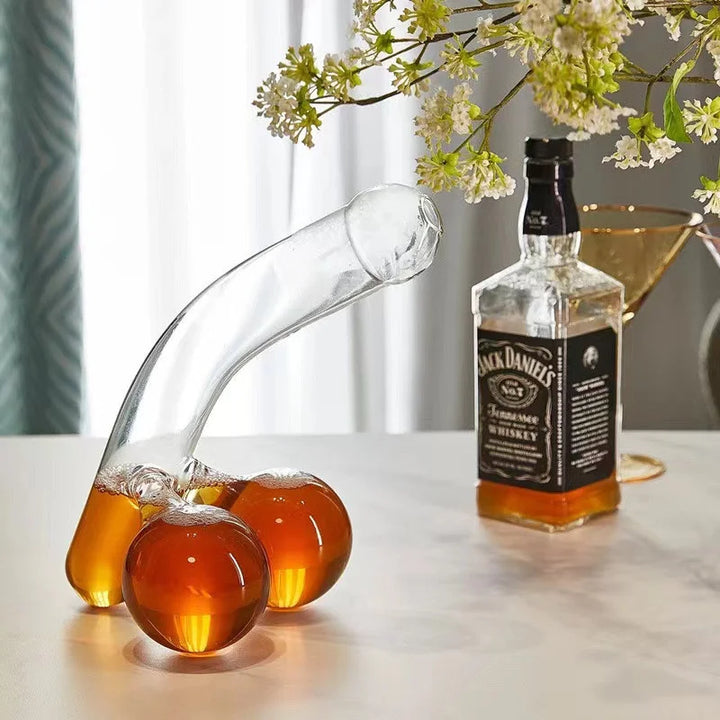 Lisslune | Playful Curve Adult-Themed Decanter