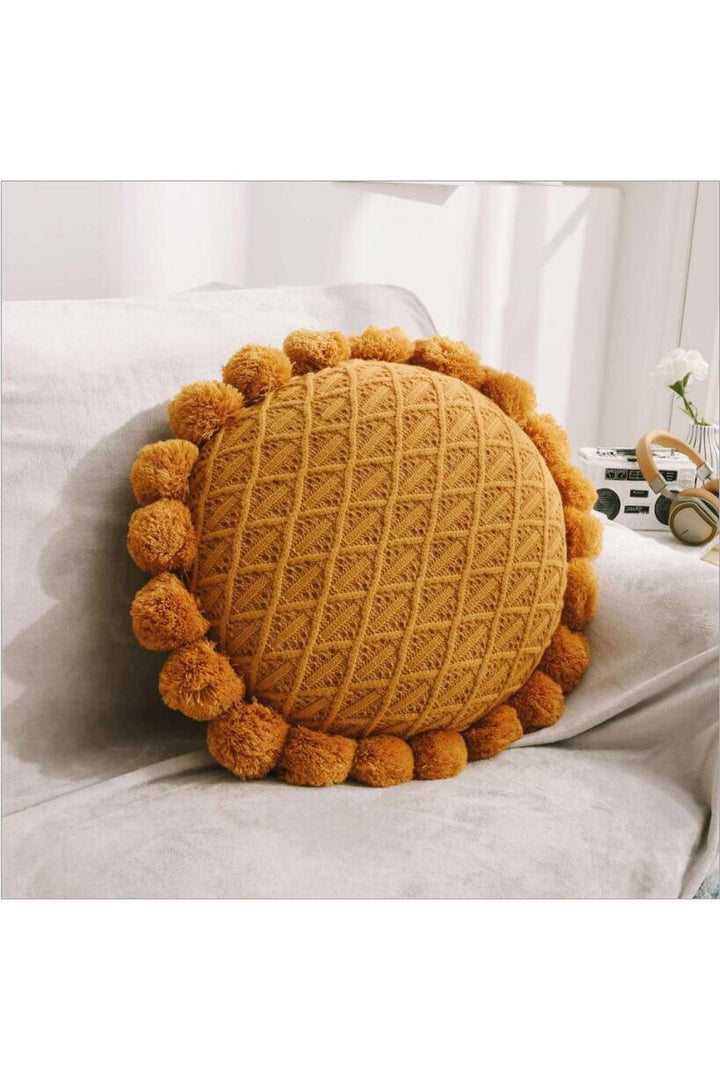 Lisslune | decorated round cushions