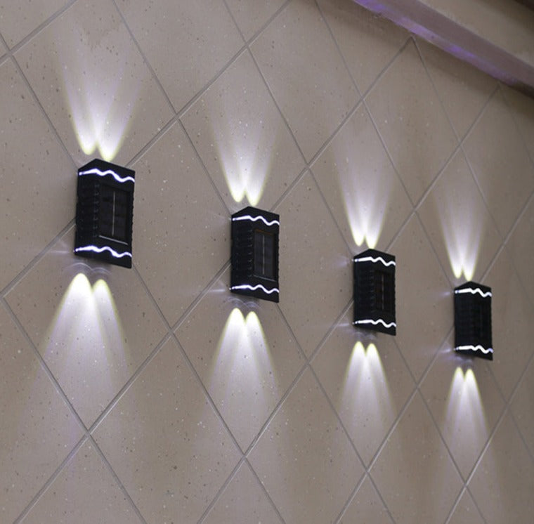 Lisslune | SolarMajesty - Elegant Outdoor Solar Lamp