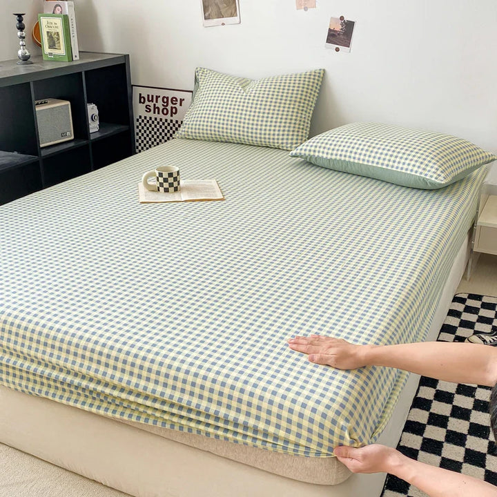 Rynx | Checkered Collection Fitted Sheet with Elastic Bands Non-Slip Adjustable Mattress Protector for Double-King-Queen Bed 90 150 180x200