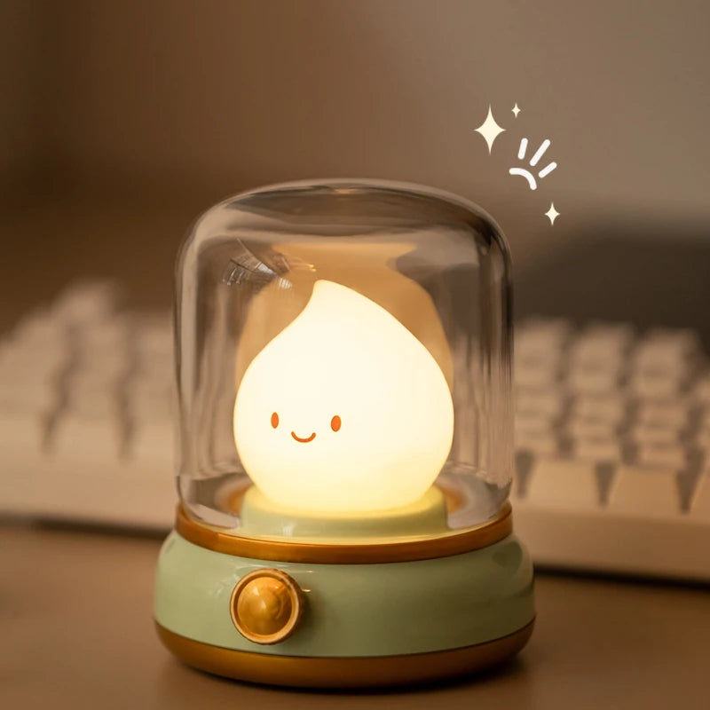 Lisslune | FlameFlicker - Mini rechargeable table lamp with glow effect