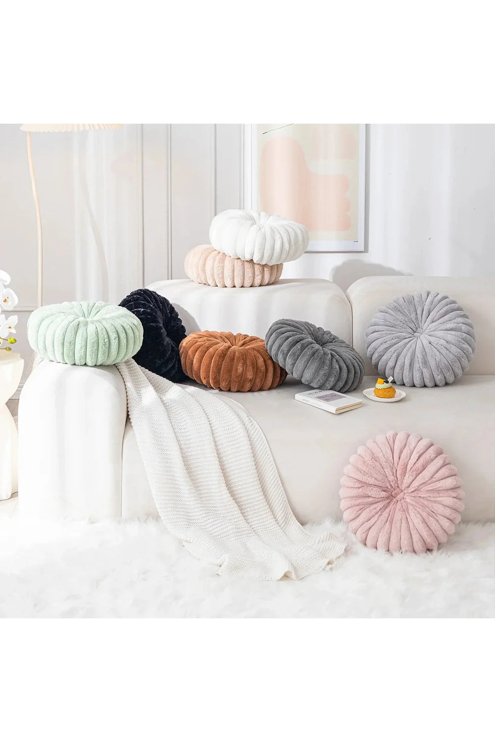 Lisslune | Pumpkin Plush Cushion