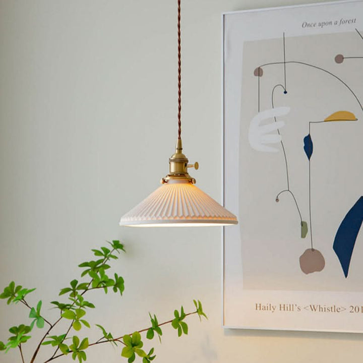 Lisslune | Scandinavian White Ceramic Pendant Light