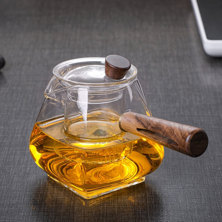 Lisslune | Japanese Glass Teapot with Wooden Handle, Boiling Teapot, Electric Ceramic Stove, Tea Maker, High-Quality Tea Set, Heat-Resistant Teapot, 700 ml