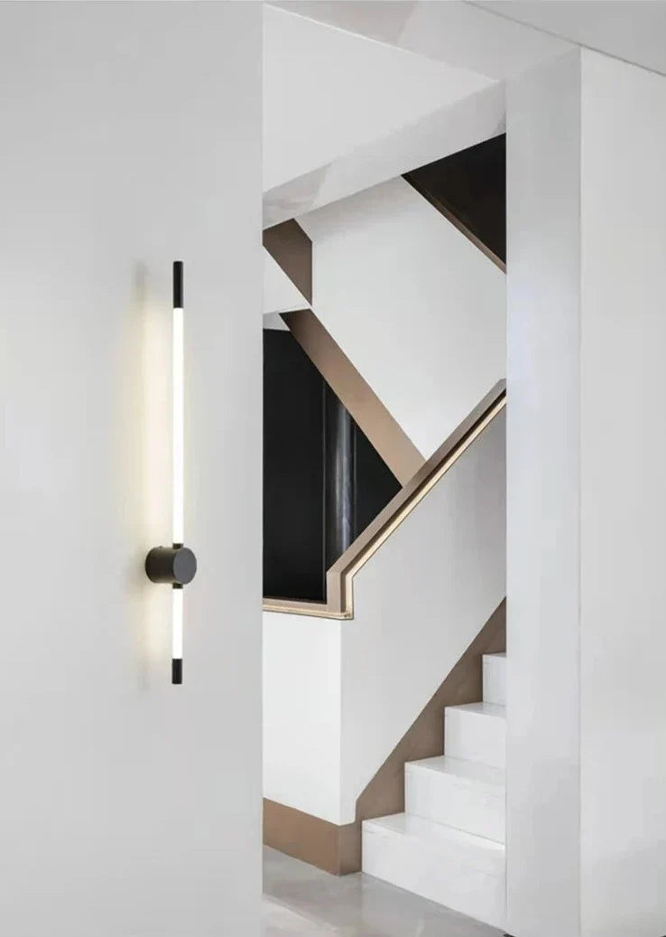 Lisslune | AstraBeam – Vertical LED Wall Lamp for Modern Interiors