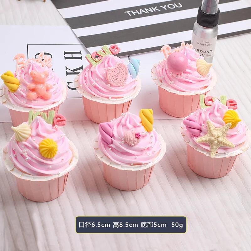 Lisslune | 6-piece lifelike cupcake decoration set for food photography and gifts for children - Ideal for refrigerator display