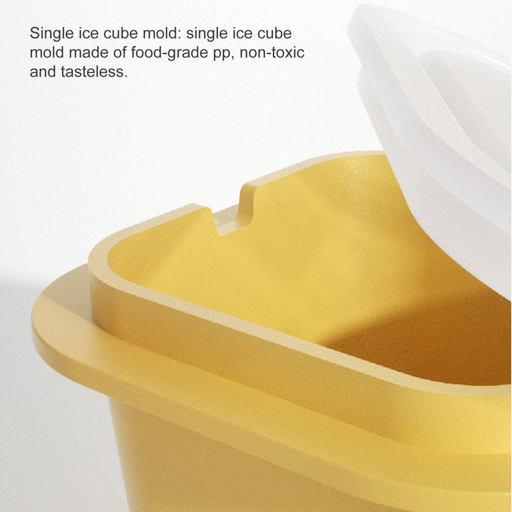 Lisslune | Stackable Ice Cube Maker Set