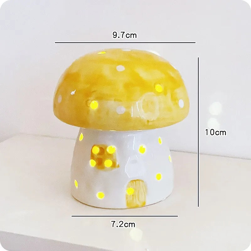 Lisslune | Dreamy Mushroom Shape Ceramic Bedside Lamp