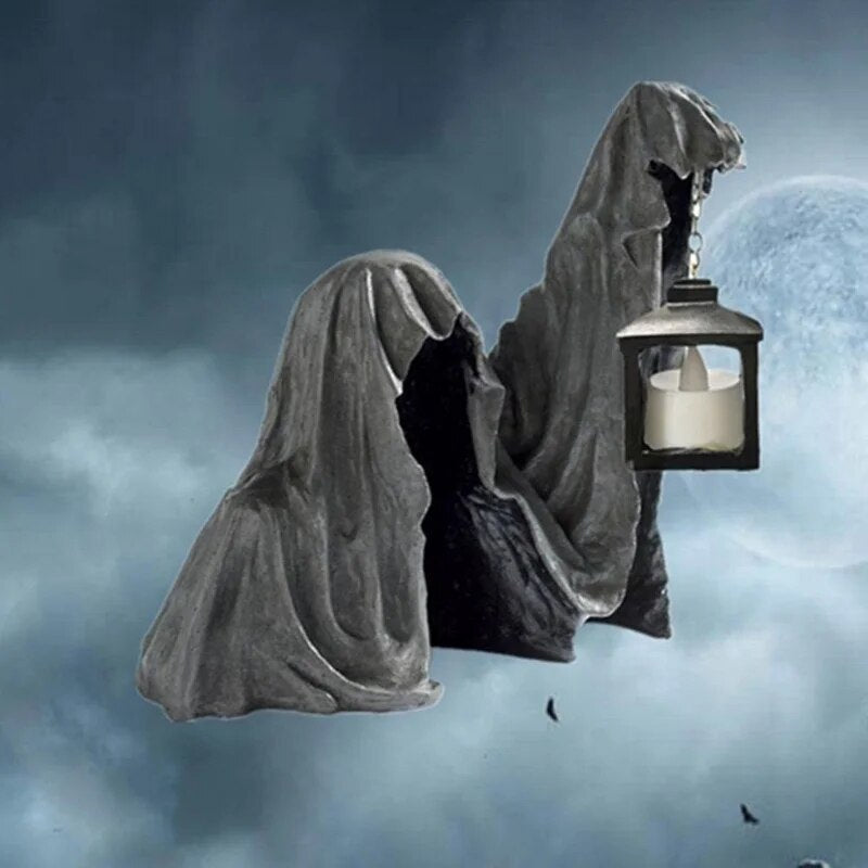 Lisslune | Mystic Silhouettes Ground Halloween Decor Lamp
