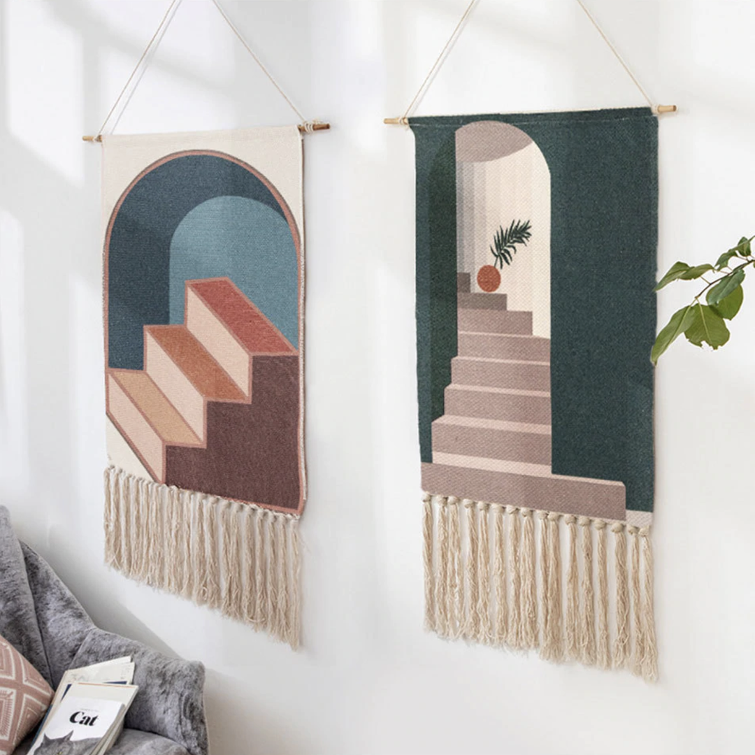Lisslune | Handwoven Cotton Wall Tapestry with Geometric Pattern