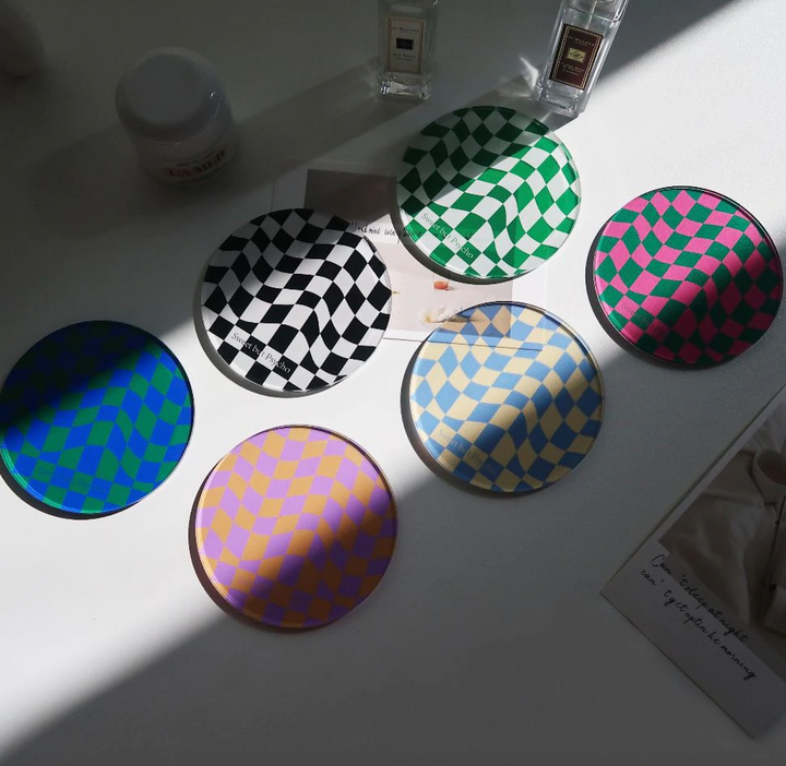 Lisslune | Checkered Acrylic Coaster