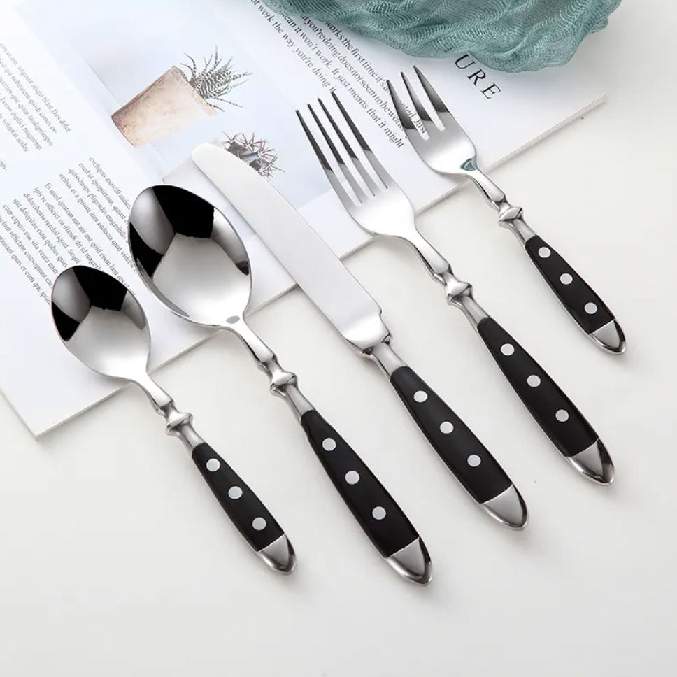 Lisslune | Nietengriff Cutlery