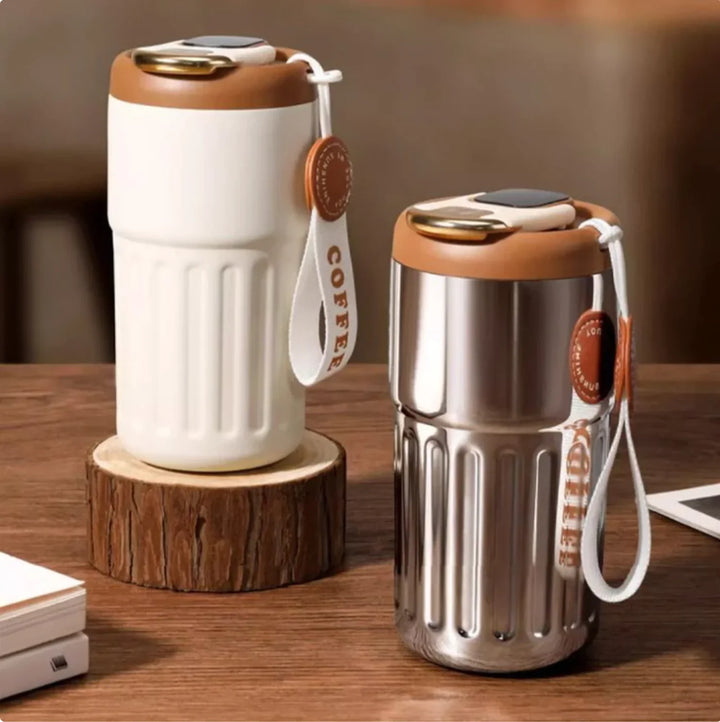 Lisslune | Compact thermos cup with temperature display – 410ml cup for hot and cold drinks