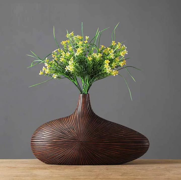 Lisslune | ClayAura Sahara Sculptured Vase | Handmade | Modern Decor for Home | Elegant Design