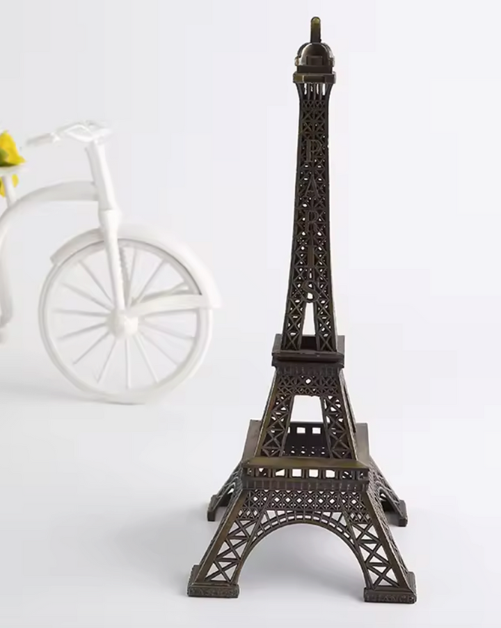 Lisslune | Eiffel Tower Metal Sculpture