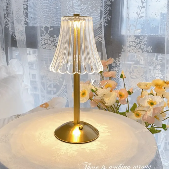 Lisslune | Wireless Crystal Table Lamp with Dimming Function