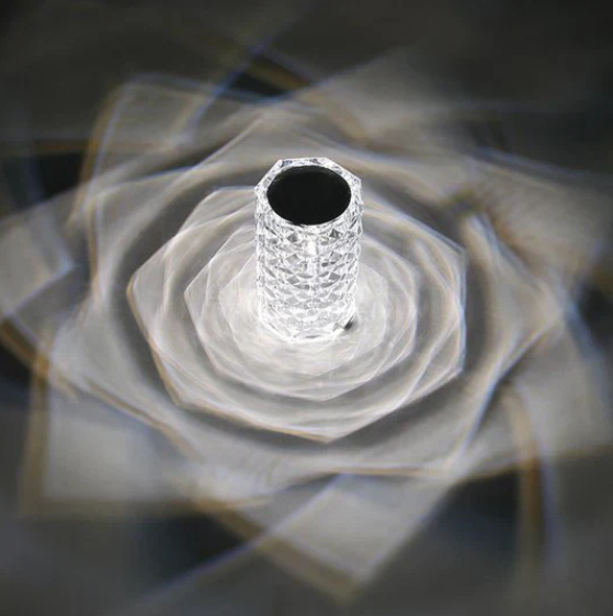 Lisslune | LED lamp in crystal design