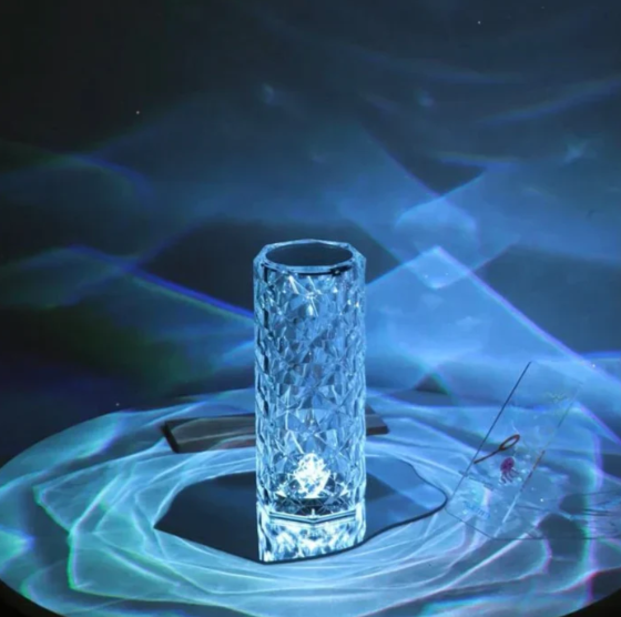 Lisslune | LED lamp in crystal design