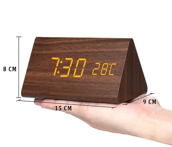 Lisslune | LED wooden watch with voice activation