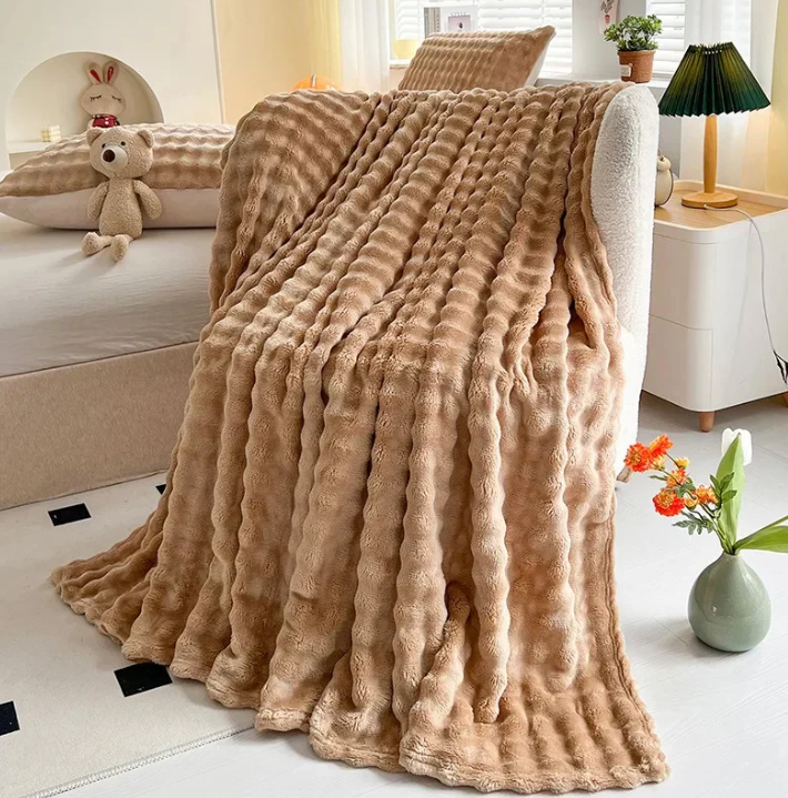Lisslune | Luxurious Fleece Blanket with Bubble Texture