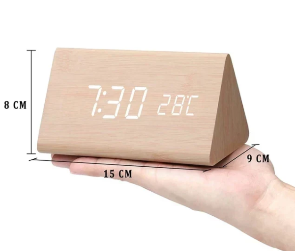 Lisslune | LED wooden watch with voice activation