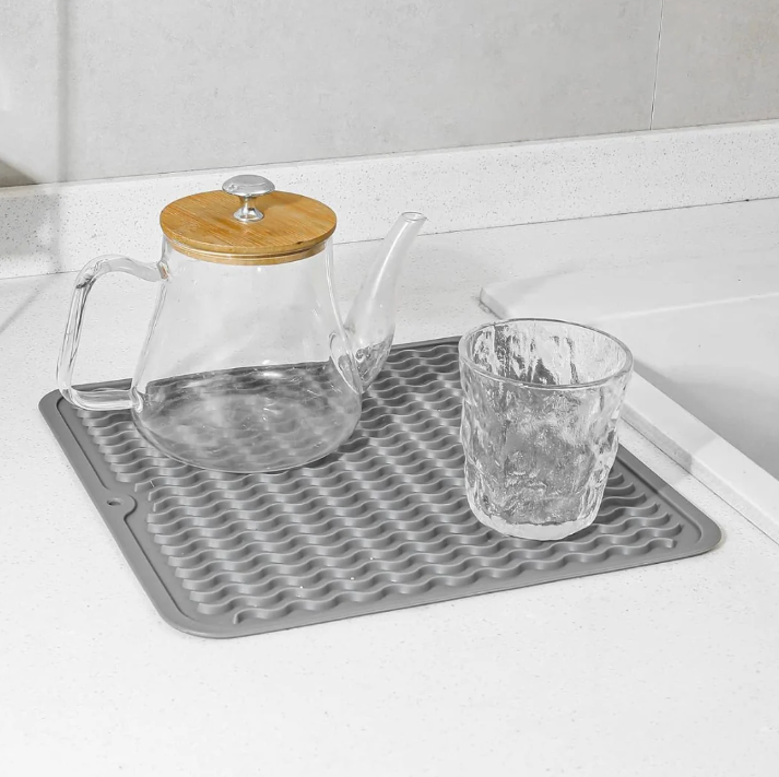 Lisslune | Sustainable Silicone Drip Mat - Universally usable and heat-resistant