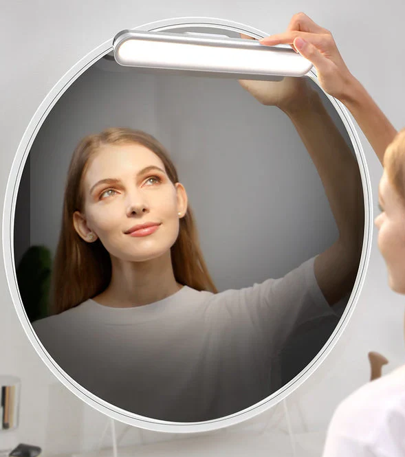 Lisslune | Touch-Sensitive Magnetic LED Light