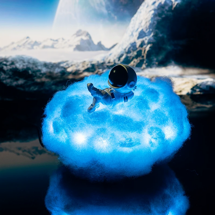 Lisslune | CosmicCloud - Astronaut Sky Night Lamp