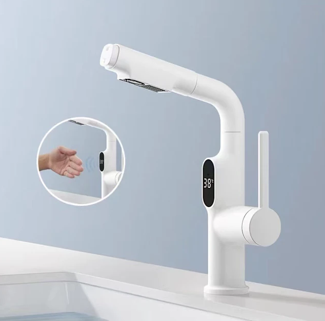 Lisslune | SmartFaucet Pro: Intelligent faucet with digital display