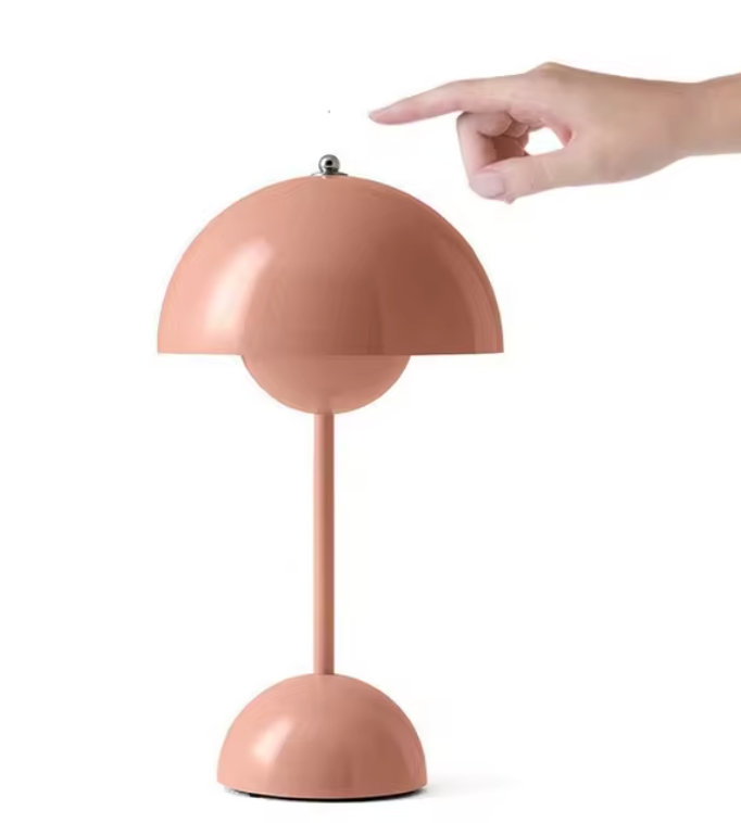 Lisslune | Bright Waves LED Table Lamp