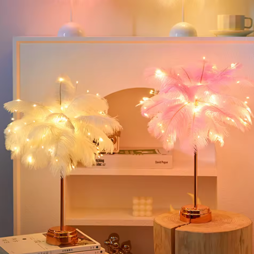 Lisslune | Feather lamp