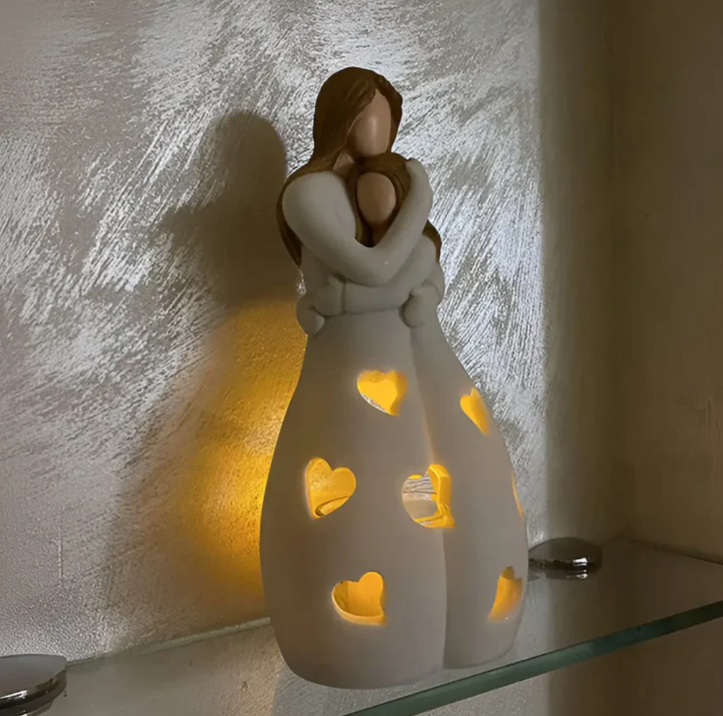 Lisslune | Symbolic Mother-and-Child Candle Holder