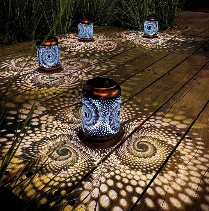 Lisslune | Modern outdoor lamp with stylish design