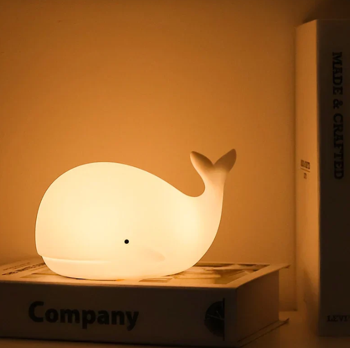 Lisslune | Charming Color Changing Whale Night Light