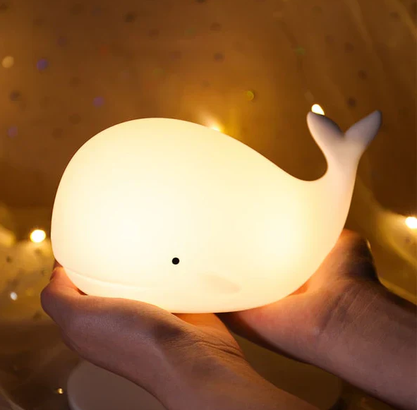 Lisslune | Charming Color Changing Whale Night Light