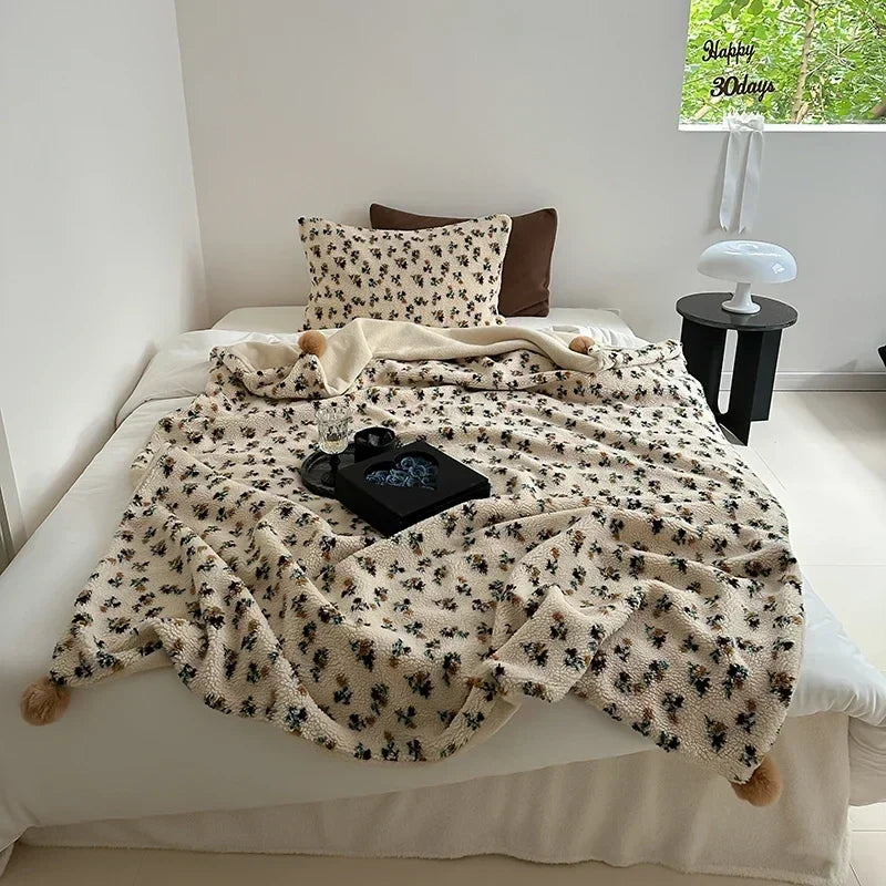 Rynx Selected High Quality Sheep Rollie Loop Fleece Warm Sofa Blanket Autumn Winter Fluffy Warmth Blankets for Bed Thickened Napping Blanket